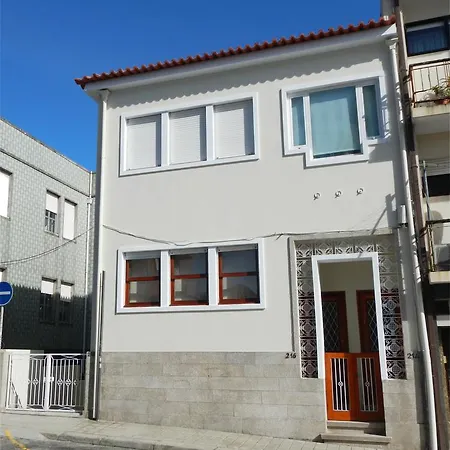 Charming Urban House Porto