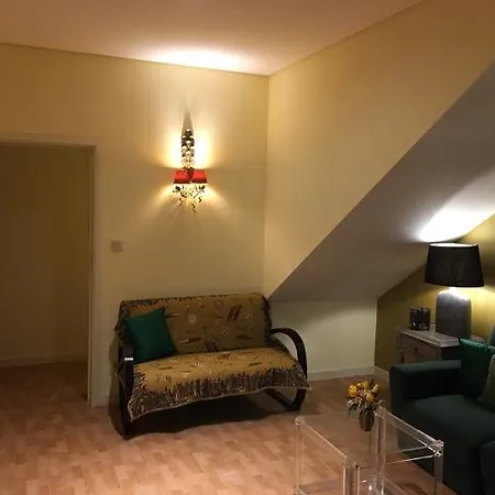 Apartament Charming Urban House